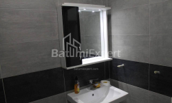 דירה 3-комн 65 m² - פטרה בגרציוני, Batumi