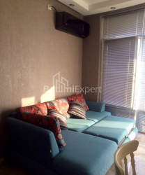 דירה 3-комн 70 m² - יוריבסקאיה, Batumi