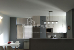 דירה 3-комн 80 m² - אלכסנדרה פושקין, Batumi