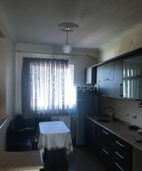 דירה 80 מ"ר - פיטר צ'ייקובסקי, Batumi, גאורגיה