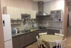 דירה 3-комн 122 m² - זוראבה גורגילדזה, Batumi