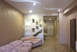 דירה 3-комн 122 m² - זוראבה גורגילדזה, Batumi