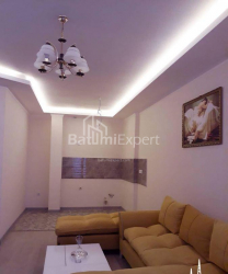 דירה 2-комн 56 m² - אלכסנדרה פושקין, Batumi