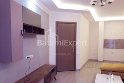 דירה 2-комн 56 m² - אלכסנדרה פושקין, Batumi