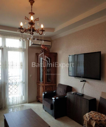 דירה 50 מ"ר - וכטנג גורגסלי, Batumi, גאורגיה