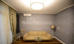 דירה 60 מ"ר - וכטנג גורגסלי, Batumi, גאורגיה