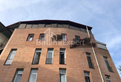 דירה 1-комн 84 m² - יוריבסקאיה, Batumi