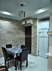 דירה 70 מ"ר - שריף חימשיאשווילי, Batumi, גאורגיה