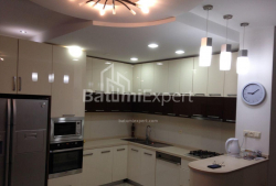דירה 6-комн 152 m² - זוראבה גורגילדזה, Batumi