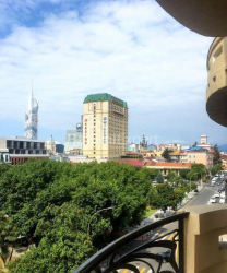 דירה 110 מ"ר - זוראבה גורגילדזה, Batumi, גאורגיה