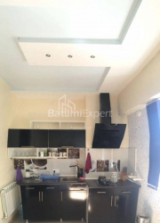 דירה 4-комн 86 m² - יוריבסקאיה, Batumi