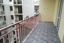 דירה 1-комн 64 m² - דוד קלדיאשווילי, Batumi