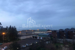 דירה 4-комн 100 m² - יוריבסקאיה, Batumi