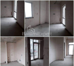 דירה 3-комн 77 m² - פטרה בגרציוני, Batumi