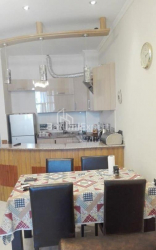 דירה 2-комн 67 m² - ניקו פירוסמני, Batumi