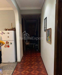 דירה 4-комн 128 m² - וכטנג גורגסלי, Batumi