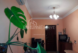 דירה 3-комн 42 m² - גנרל אסלן אבשידזה, Batumi