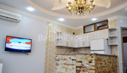 דירה 3-комн 60 m² - אלכסנדרה פושקין, Batumi