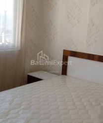 דירה 75 מ"ר - ניקו פירוסמני, Batumi, גאורגיה