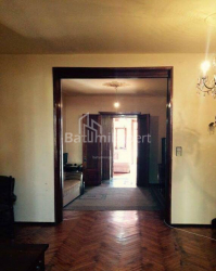 דירה 5-комн 165 m² - זוראבה גורגילדזה, Batumi