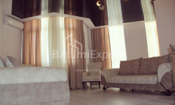 דירה 80 מ"ר - זוראבה גורגילדזה, Batumi, גאורגיה