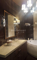 דירה 4-комн 128 m² - שריף חימשיאשווילי, Batumi