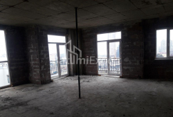 דירה 3-комн 69 m² - פטרה בגרציוני, Batumi