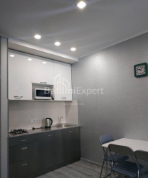דירה 19-комн 34 m² - ניקו פירוסמני, Batumi