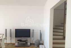 דירה 4-комн 153 m² - יוריבסקאיה, Batumi