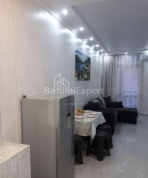דירה 40 מ"ר - יוסף קובלדזה, Batumi, גאורגיה