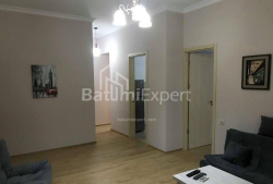 דירה 2-комн 77 m² - המלך פרנבאז, Batumi