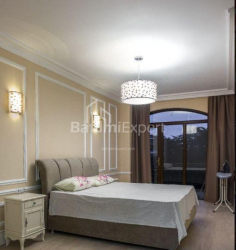 דירה 4-комн 140 m² - יוריבסקאיה, Batumi