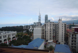 דירה 2-комн 121 m² - 26 במאי, Batumi