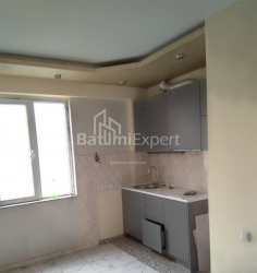 דירה 3-комн 40 m² - יוריבסקאיה, Batumi