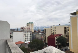 דירה 71 מ"ר - דוד קלדיאשווילי, Batumi, גאורגיה