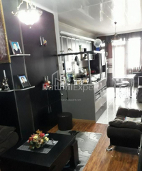 דירה 5-комн 102 m² - יוריבסקאיה, Batumi
