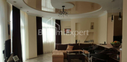 דירה 4-комн 133 m² - איליה צ'בצ'וואדזה, Batumi