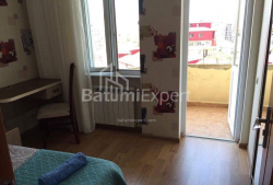 דירה 4-комн 74 m² - יוריבסקאיה, Batumi