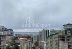 דירה 56 מ"ר - דוד אגמשנבלי, Batumi, גאורגיה