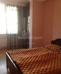 דירה 2-комн 62 m² - גנרל אסלן אבשידזה, Batumi
