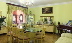 דירה 4-комн 135 m² - יוריבסקאיה, Batumi