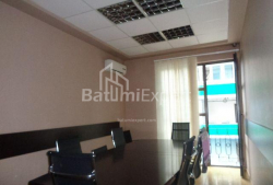 דירה 3-комн 151 m² - יוריבסקאיה, Batumi