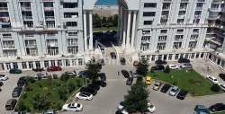 דירה 4-комн 130 m² - שריף חימשיאשווילי, Batumi