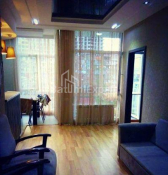 דירה 3-комн 70 m² - יוריבסקאיה, Batumi