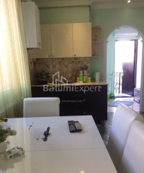 דירה 4-комн 136 m² - יוריבסקאיה, Batumi