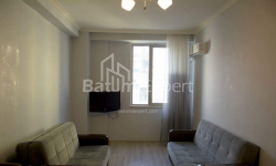 דירה 56 מ"ר - שריף חימשיאשווילי, Batumi, גאורגיה