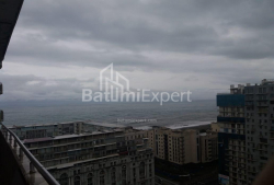 דירה 3-комн 86 m² - זוראבה גורגילדזה, Batumi