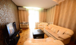 דירה 3-комн 95 m² - ניקו פירוסמני, Batumi