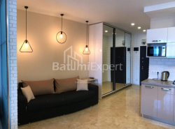 דירה 2-комн 42 m² - ניקו פירוסמני, Batumi