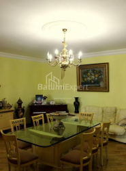 דירה 5-комн 135 m² - יוריבסקאיה, Batumi